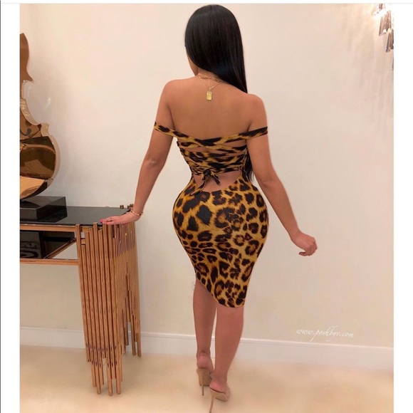 Cheetah print dress - Picture 2 of 2